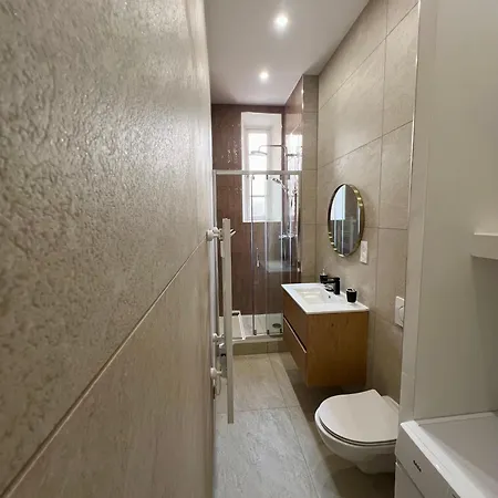 Sublime T3 Centre Ajaccio, Equipe Et Climatise Аяччо