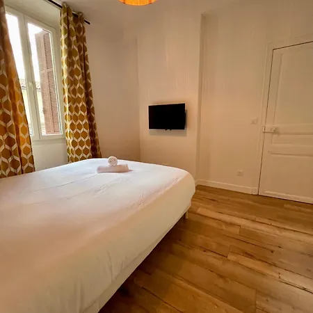 Sublime T3 Centre Ajaccio, Equipe Et Climatise * Αζάτσιο