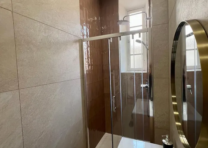 Sublime T3 Centre Ajaccio, Equipe Et Climatise * Ajaccio (Corsica)